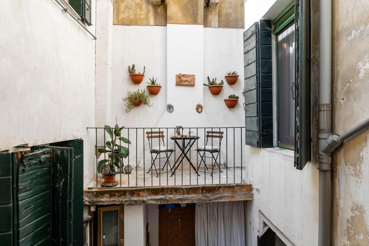 Appartamento Ai Miracoli Venetië Buitenkant foto